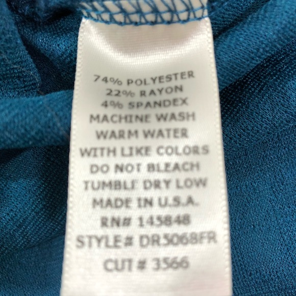 Alya Fit and Flare Bow Dress Size M NWT - Picture 4 of 7